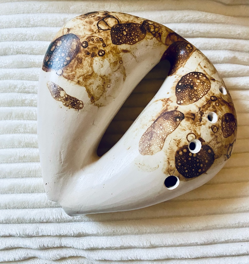 Ocarina utilisé dans l’univers sonore et énergétique de Regard Sur Soi à Elliant